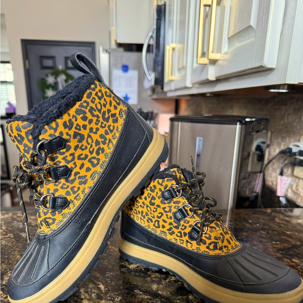 Nike ACG Boots